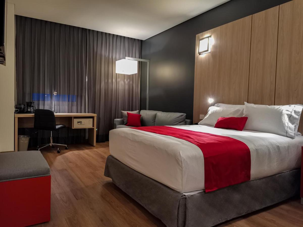 Ramada Encore By Wyndham Monterrey Apodaca Zona Aeropuerto Dış mekan fotoğraf